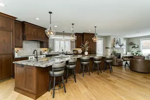 1105 Greystone Ln SW, Rochester, MN 55902 - Photo 13