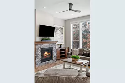 21162 N Keibler Court N, Forest Lake, MN 55025 - Photo 9