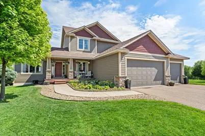 900 Heritage Trail NE, New Prague, MN 56071 - Photo 3