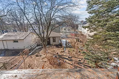 416 Hassan Street SE, Hutchinson, MN 55350 - Photo 7