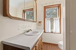 416 Hassan St SE, Hutchinson, MN 55350 - Photo 37