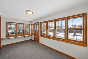 1128 Magnolia Ave E, Saint Paul, MN 55106 - Photo 7