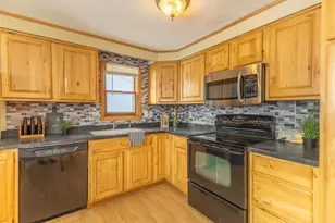 1022 6th St SE, Bemidji, MN 56601 - Photo 7