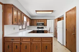 220 3rd Ave SE, New Brighton, MN 55112 - Photo 9