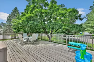 1611 Mill St, White Bear Township, MN 55110 - Photo 9