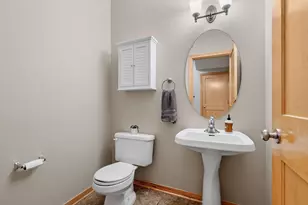 294 Spring St, Saint Paul, MN 55102 - Photo 13