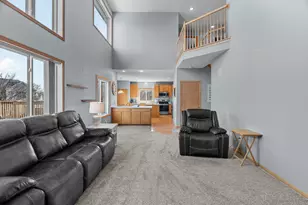 6785 Wildflower Dr S, Cottage Grove, MN 55016 - Photo 33