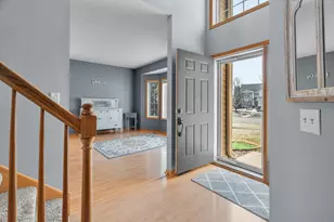 6785 Wildflower Dr S, Cottage Grove, MN 55016 - Photo 17