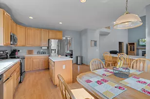 6785 Wildflower Dr S, Cottage Grove, MN 55016 - Photo 25