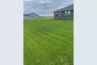 3407 47th Avenue S, Fargo, ND 58104 - Photo 53