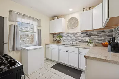 2646 Morgan Avenue N, Minneapolis, MN 55411 - Photo 9