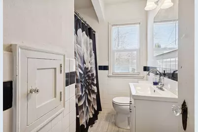 2646 Morgan Avenue N, Minneapolis, MN 55411 - Photo 15