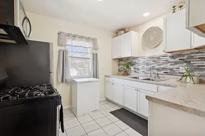 2646 Morgan Avenue N, Minneapolis, MN 55411 - Photo 11