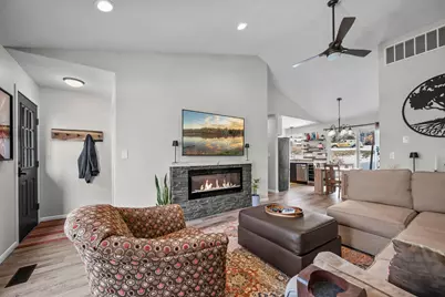 1024 Fox Run Road, Waconia, MN 55387 - Photo 7