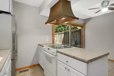 6425 Barrie Road, Edina, MN 55435 - Photo 13