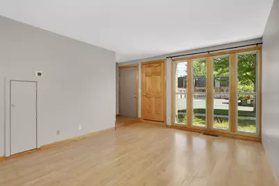 6425 Barrie Road, Edina, MN 55435 - Photo 5