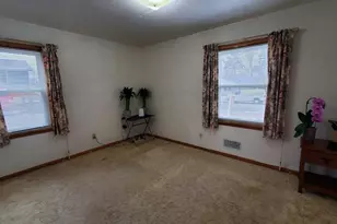 2156 Bush Ave E, Saint Paul, MN 55119 - Photo 11