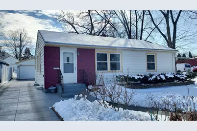 2156 Bush Avenue E, Saint Paul, MN 55119 - Photo 1