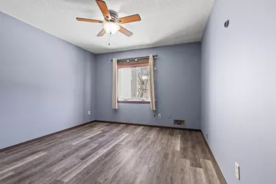 138 Ruth Street N #9, Saint Paul, MN 55119 - Photo 9