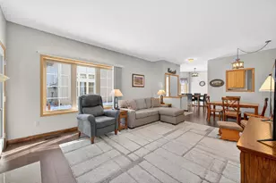 367 Allen Ave, Little Canada, MN 55117 - Photo 5