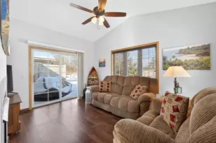 367 Allen Ave, Little Canada, MN 55117 - Photo 11