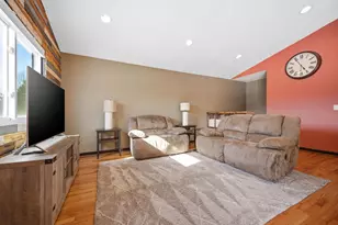 6121 Egg Lake Rd N, Hugo, MN 55038 - Photo 11