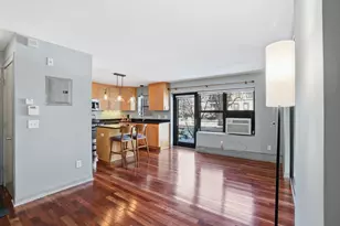 2201 3rd Ave S, Minneapolis, MN 55404 - Photo 7