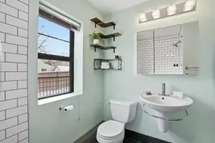 2201 3rd Ave S, Minneapolis, MN 55404 - Photo 19