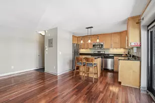 2201 3rd Ave S, Minneapolis, MN 55404 - Photo 11