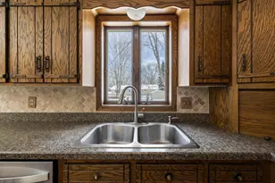 951 Swift Street S, Shakopee, MN 55379 - Photo 17