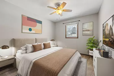 951 Swift Street S, Shakopee, MN 55379 - Photo 31