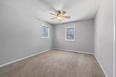 951 Swift Street S, Shakopee, MN 55379 - Photo 21