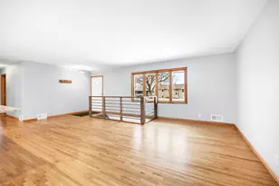 8309 Harrison Rd, Bloomington, MN 55437 - Photo 9