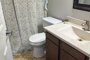 1911 Greenfield Ln SW, Rochester, MN 55902 - Photo 19