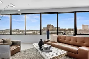 5601 Smetana Dr, Hopkins, MN 55343 - Photo 9