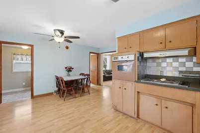 687 Tuscarora Avenue, Saint Paul, MN 55102 - Photo 13