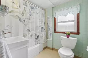 687 Tuscarora Ave, Saint Paul, MN 55102 - Photo 21