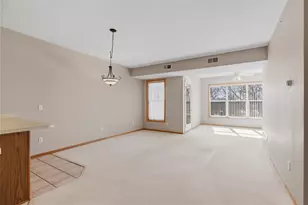 9225 Medicine Lake Rd, Golden Valley, MN 55427 - Photo 9