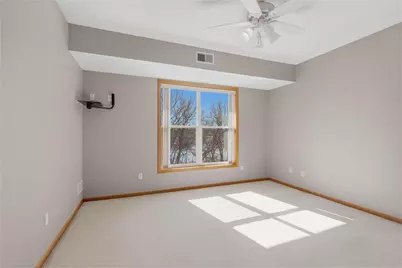 9225 Medicine Lake Road #309B, Golden Valley, MN 55427 - Photo 17