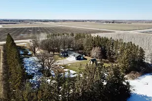 29808 Co Rd 28, Roseau, MN 56751 - Photo 3