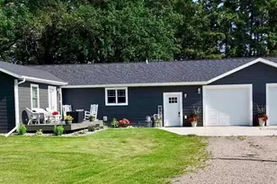 29808 Co Rd 28, Roseau, MN 56751 - Photo 3