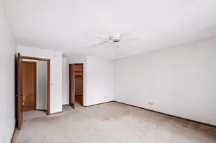 5706 W 98 1/2 St, Bloomington, MN 55437 - Photo 21