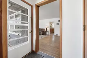 400 Mill St, Excelsior, MN 55331 - Photo 11