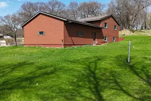 11984 Skyview Ridge Rd, Little Falls, MN 56345 - Photo 5
