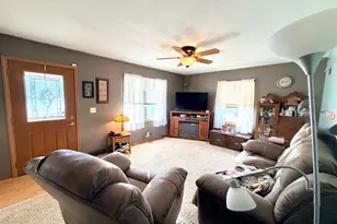 1015 Fredrick Ave, Worthington, MN 56187 - Photo 7