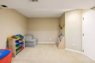 1186 Quincy St, Shakopee, MN 55379 - Photo 21