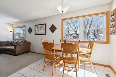 1186 Quincy Street, Shakopee, MN 55379 - Photo 7