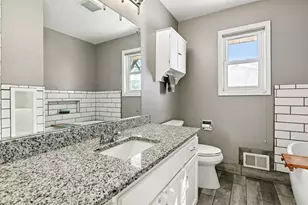 1186 Quincy St, Shakopee, MN 55379 - Photo 17