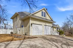 2504 4th Ave NW, Austin, MN 55912 - Photo 73