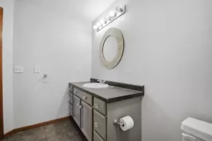 2504 4th Ave NW, Austin, MN 55912 - Photo 55